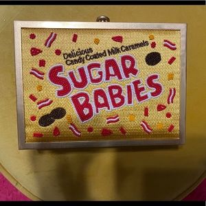 RARE ALICE + OLIVIA DARLA SUGAR BABIES CANDY SHIRLEY DOTS TOP CLUTCH/ BAG.
